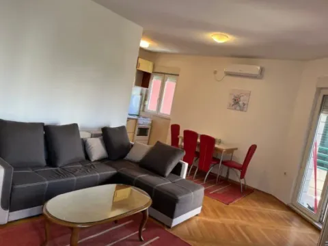 Izdavanje, jednosoban stan, 57m², Preko Morače, Podgorica - image 4