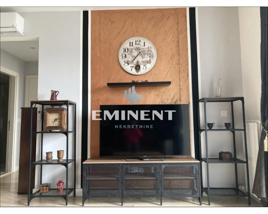 Rent, two bedroom apartment, 58m², Savski Venac, Beograd