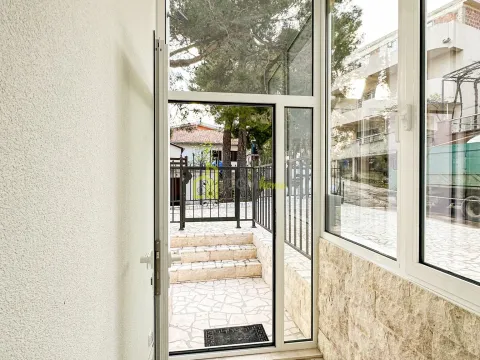 Sale, house, 175m², Zeleni Pojas, Bar - image 2