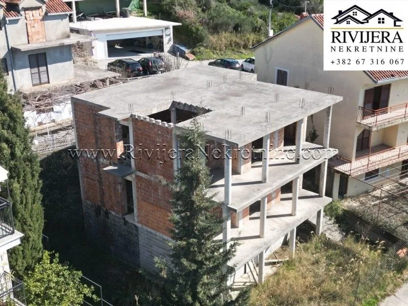 Prodaja, kuća, 293m², Topla, Herceg Novi