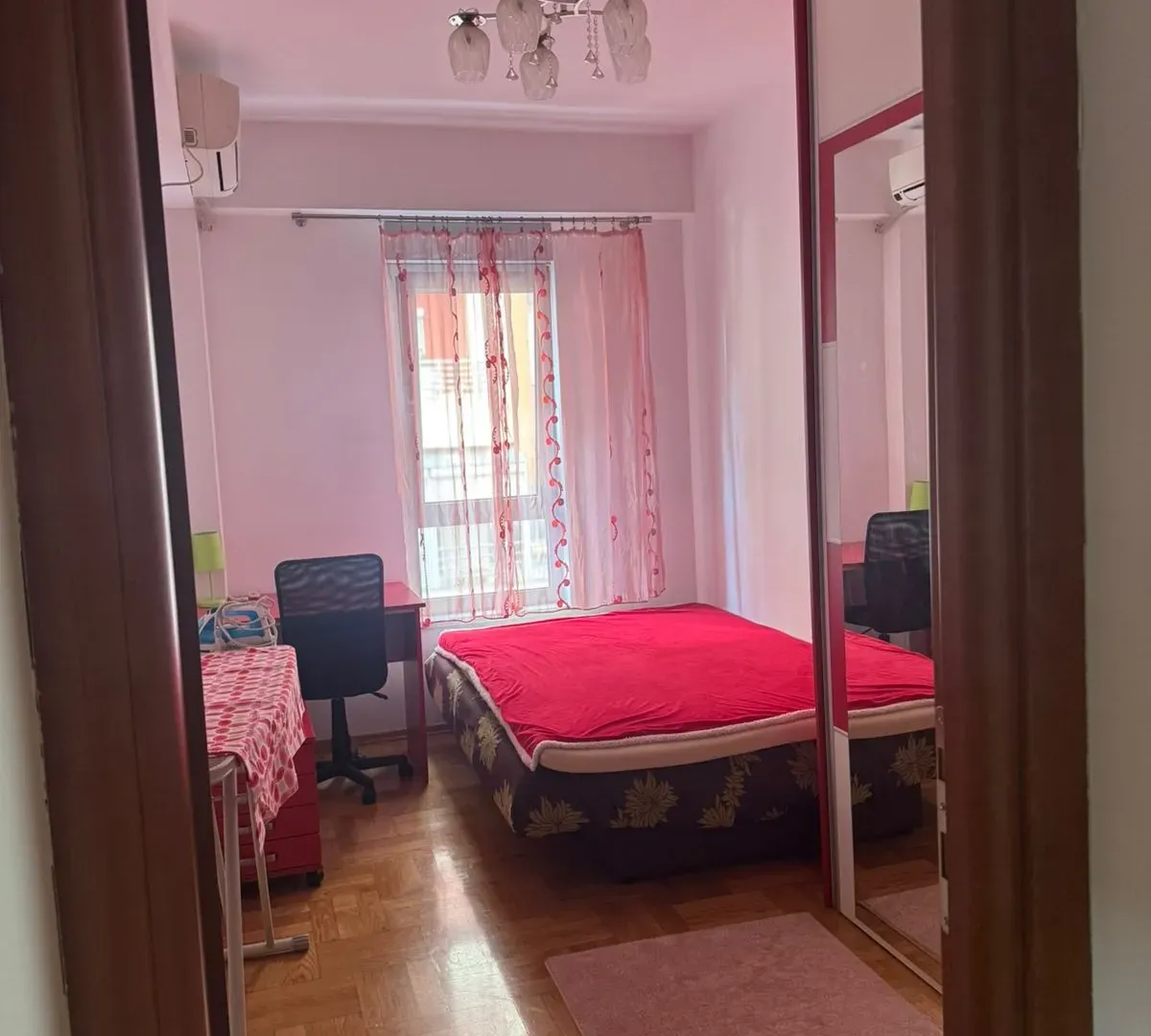 Izdavanje, dvosoban stan, 60m², Krivi Most, Podgorica