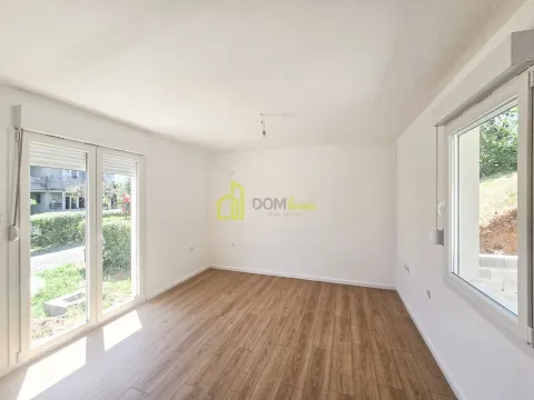 Rent, house, 60m², Ibričevina, Podgorica - image 12