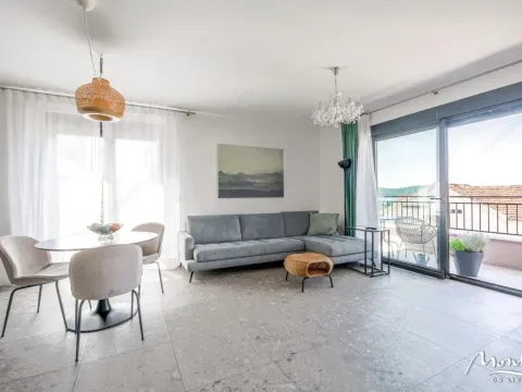 Sale, three bedroom apartment, 77m², Centar, Tivat - image 4