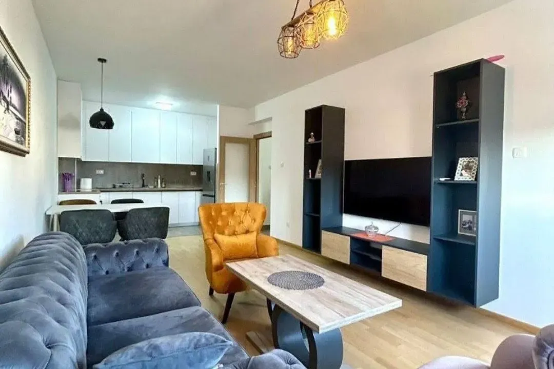 Rent, two bedroom apartment, 70m², Pobrežje, Podgorica