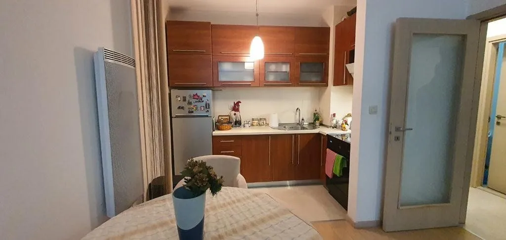 Izdavanje, jednosoban stan, 50m², City Kvart, Podgorica