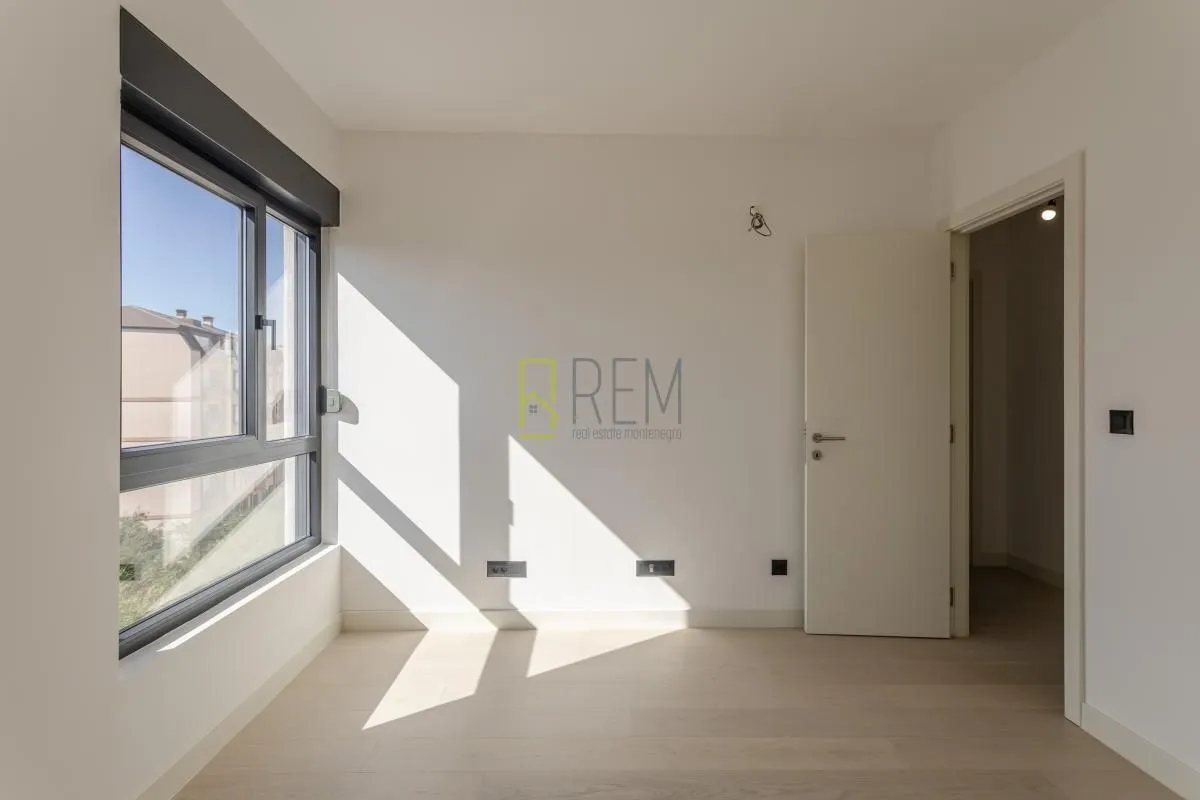 Prodaja, dvosoban stan, 63m², Podgorica, Crna Gora