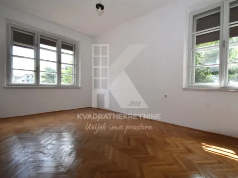 Rent, one bedroom apartment, 70m², Centar, Podgorica - image 3