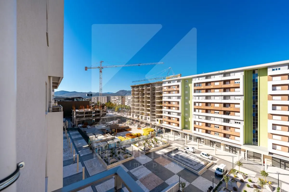 Prodaja, dvosoban stan, 68m², Central Point, Podgorica