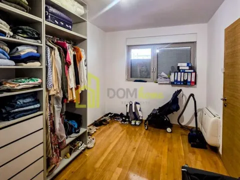 Sale, two bedroom apartment, 85m², Budva, Crna Gora - image 8