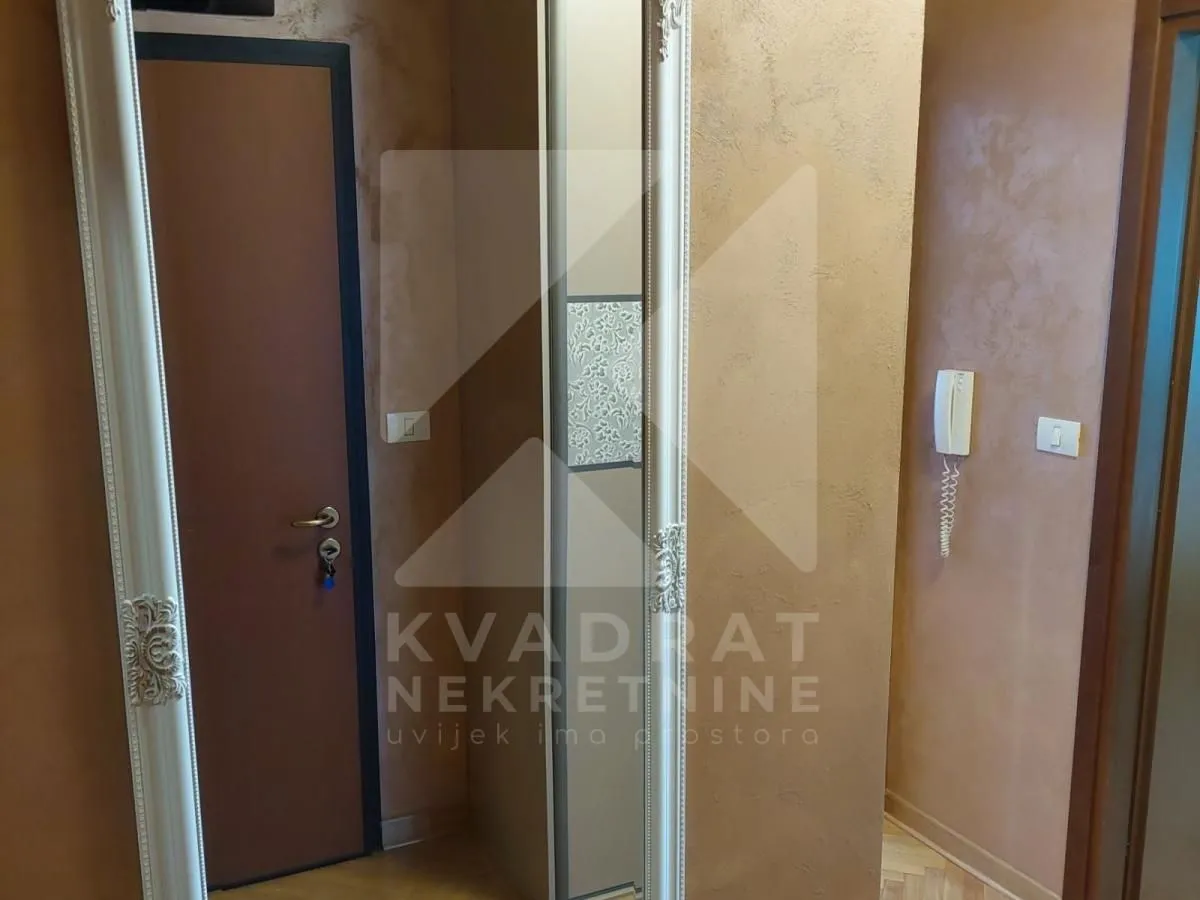 Rent, two bedroom apartment, 88m², City Kvart, Podgorica