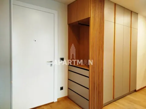 Izdavanje, četvorosoban stan, 89m², Stari Grad, Beograd - image 14