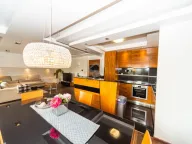 Izdavanje, trosoban stan, 102m², Gorica C, Podgorica - image 4