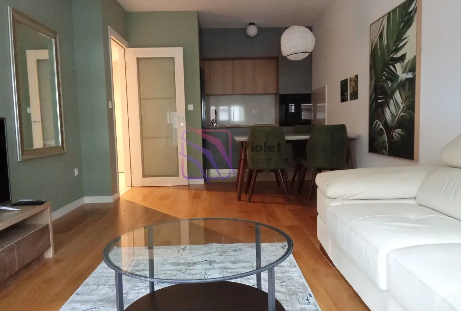 Izdavanje, jednosoban stan, 49m², Central Point, Podgorica