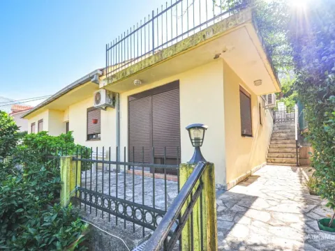 Prodaja, kuća, 100m², Prčanj, Kotor - image 16