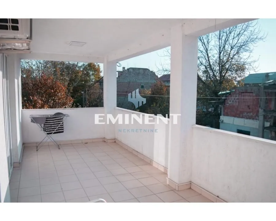 Sale, house, 200m², Ledine, Beograd