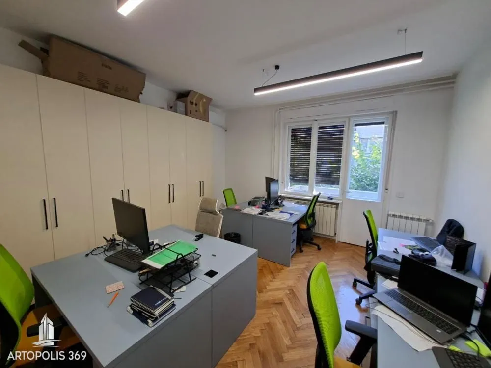 Rent, office space, 83m², Stari Grad, Beograd