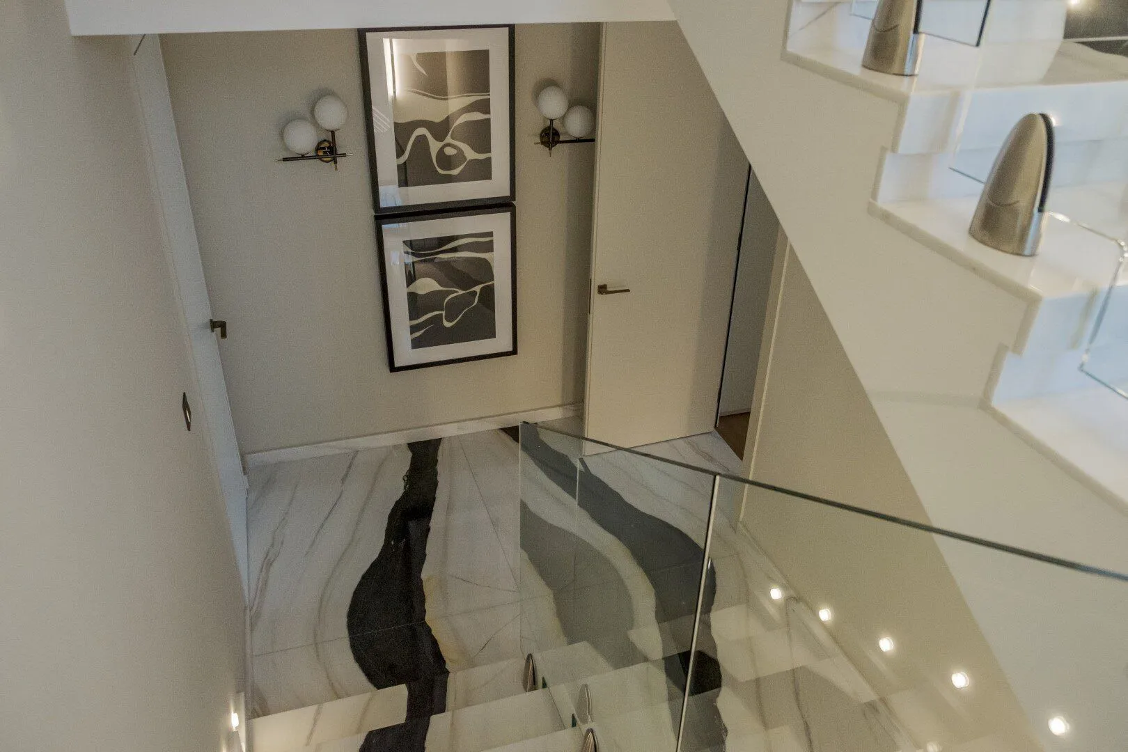 Sale, house, 498m², Zabjelo, Podgorica