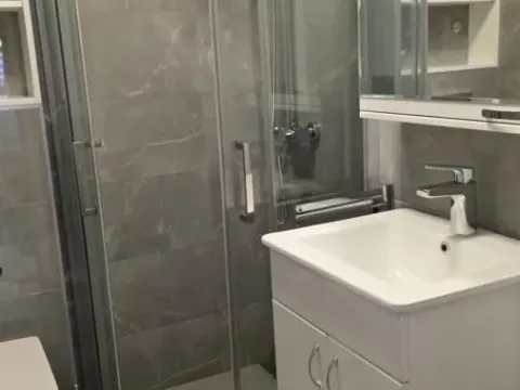 Rent, apartment, 130m², Bogoslovija, Palilula Sve Podlokacije - image 18