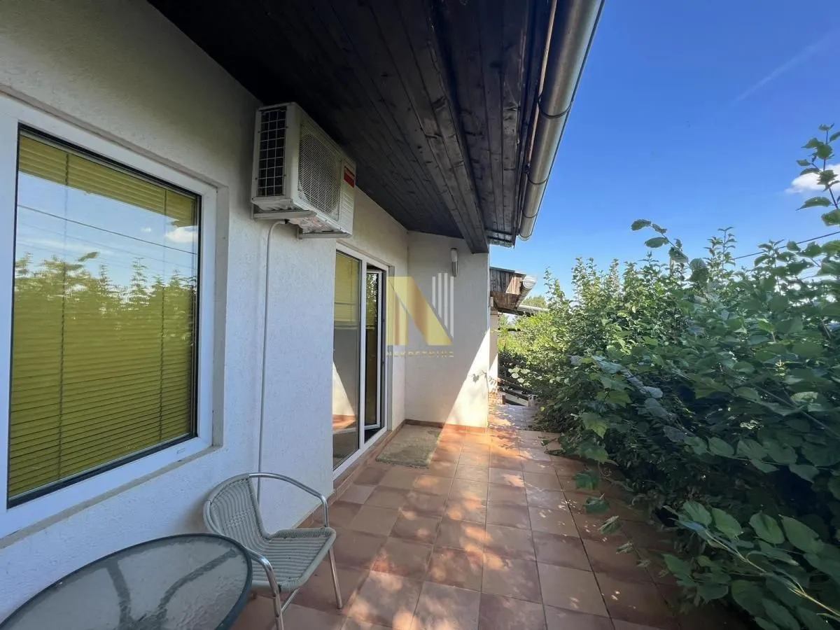 Prodaja, kuća, 135m², Rakovac, Novi Sad Sve Podlokacije
