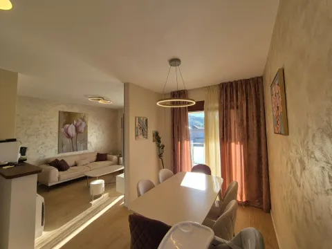 Prodaja, trosoban stan, 86m², Radanovići, Kotor - image 19