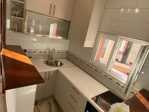 Izdavanje, jednosoban stan, 50m², Pobrežje, Podgorica - image 5