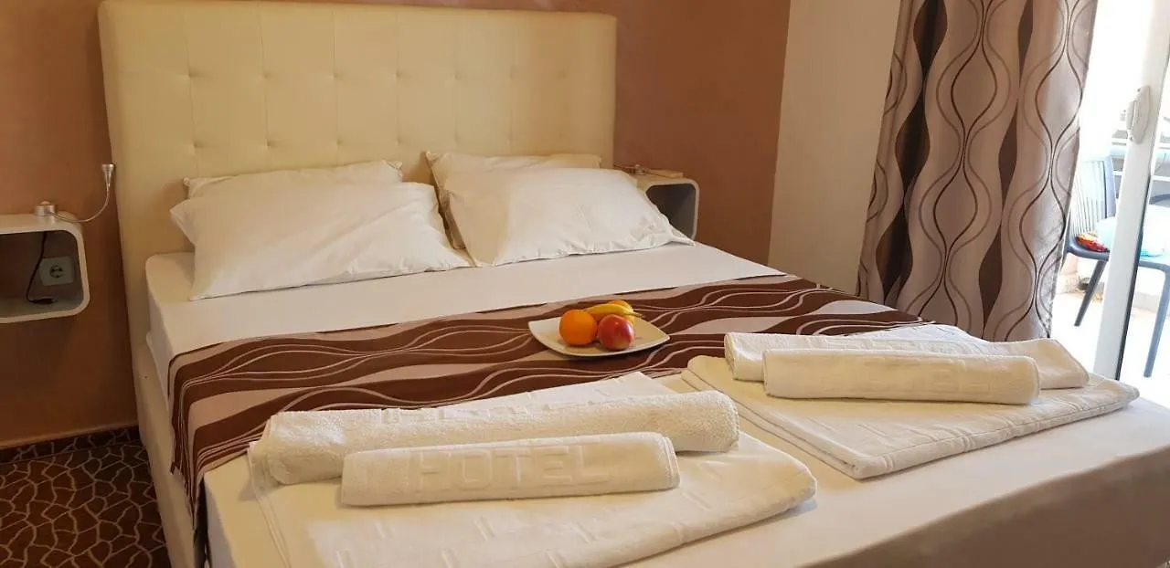 Prodaja, ugostiteljski objekat, 1200m², Ulcinj, Crna Gora