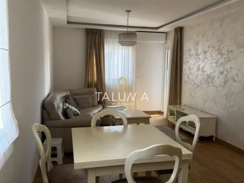 Izdavanje, dvosoban stan, 72m², City Kvart, Podgorica - image 2