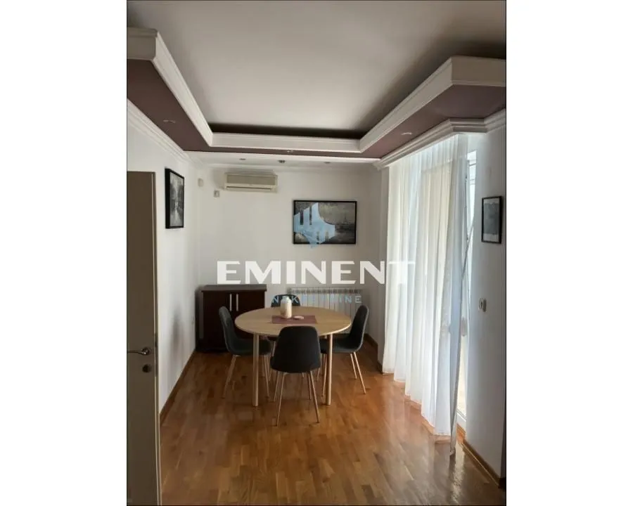 Izdavanje, trosoban stan, 72m², Voždovac Sve Podlokacije, Beograd