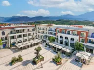 Prodaja, jednosoban stan, 50m², Bečići, Budva - image 1