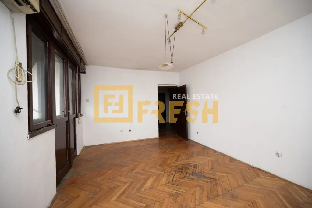 Prodaja, trosoban stan, 95m², Tuški Put, Podgorica