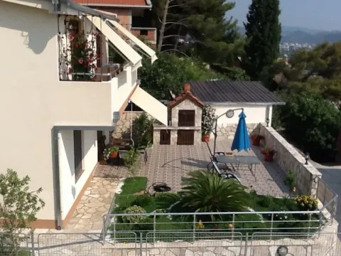 Prodaja, kuća, 130m², Šušanj, Bar - image 12