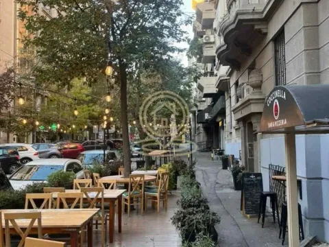 Poslovni prostor in Cvetni Trg