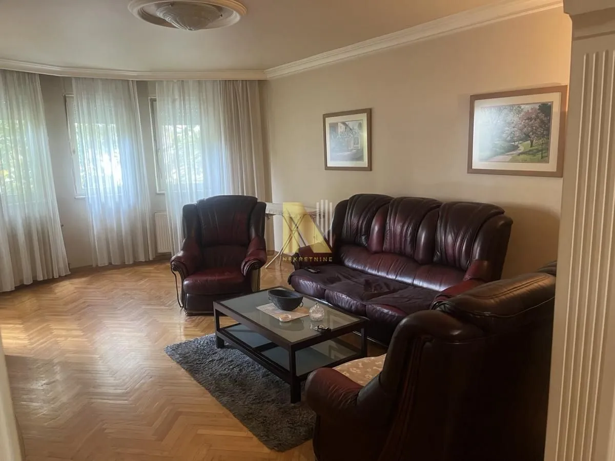 Prodaja, trosoban stan, 91m², Grbavica, Novi Sad Sve Podlokacije