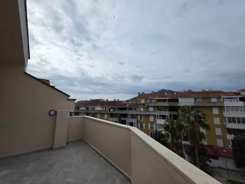Prodaja, jednosoban stan, 55m², Budva, Crna Gora - image 22