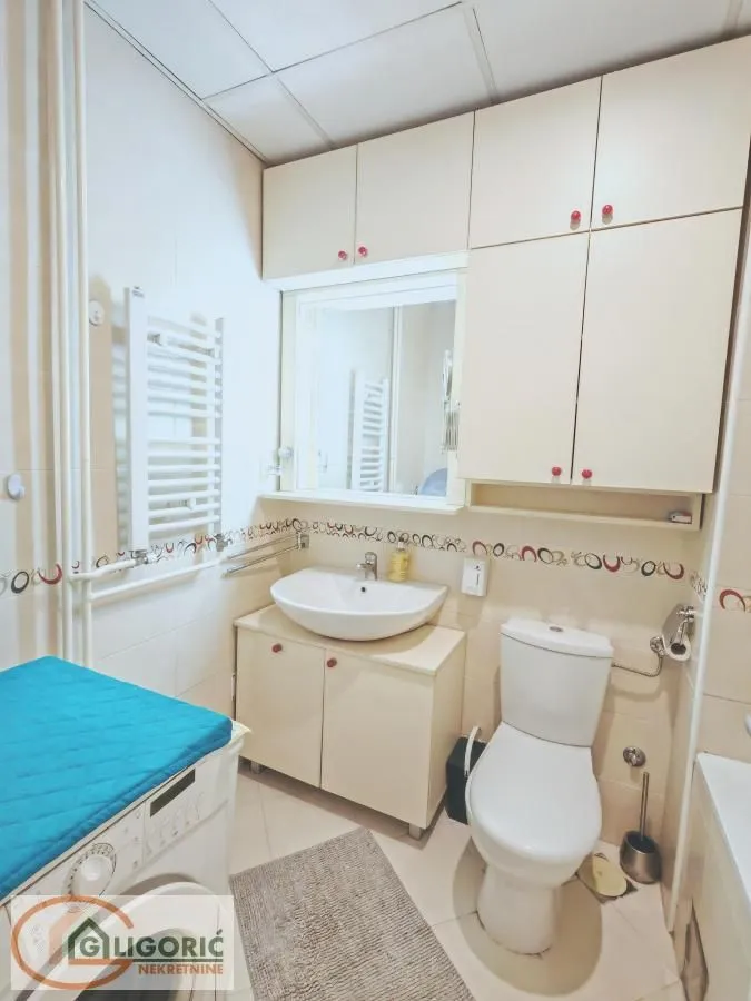 Rent, three bedroom apartment, 85m², Zvezdara Sve Podlokacije, Beograd