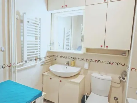 Izdavanje, četvorosoban stan, 85m², Zvezdara Sve Podlokacije, Beograd - image 18