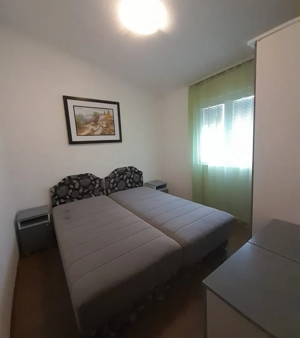 Izdavanje, jednosoban stan, 40m², Čeluga, Bar