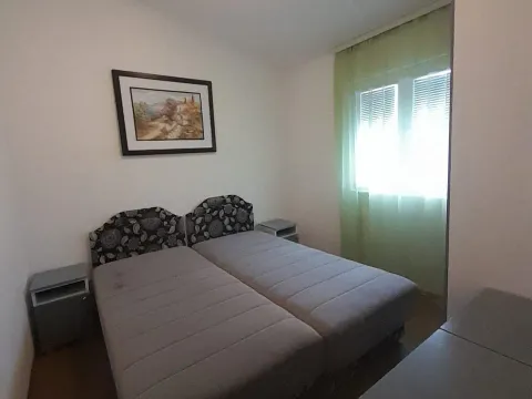 Izdavanje, jednosoban stan, 40m², Čeluga, Bar - image 3
