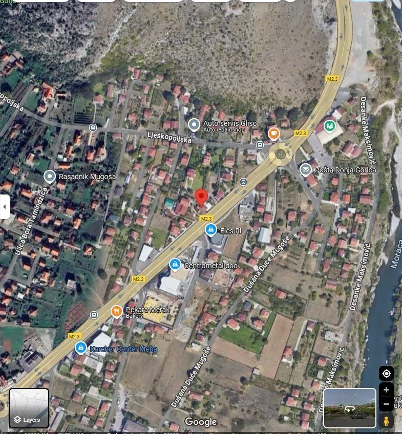 Satellite view showing the specific location of the plot on the map.