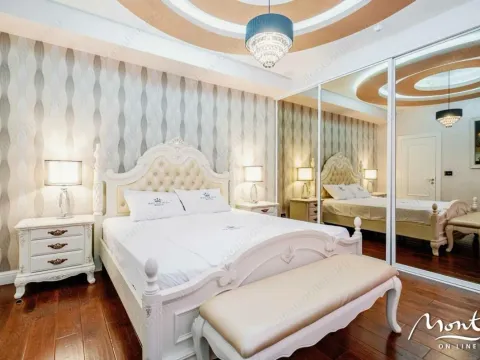 Sale, three bedroom apartment, 200m², Budva, Crna Gora - image 3