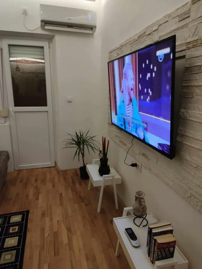 Prodaja, dvosoban stan, 60m², Seljanovo, Tivat