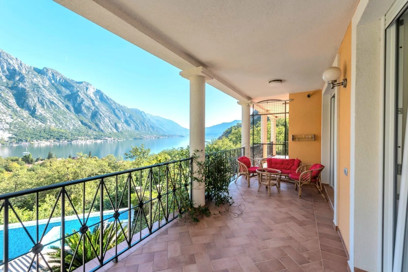 Prodaja, kuća, 148m², Orahovac, Kotor