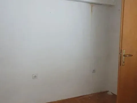 Izdavanje, poslovni prostor, 38m², Grbavica, Novi Sad Sve Podlokacije - image 7