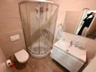 Izdavanje, dvosoban stan, 64m², City Kej, Podgorica - image 14