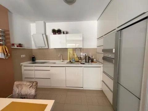 Prodaja, četvorosoban stan, 93m², Liman 3, Novi Sad Sve Podlokacije - image 3
