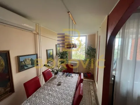 Sale, three bedroom apartment, 75m², Medaković Sve Podlokacije, Beograd - image 7