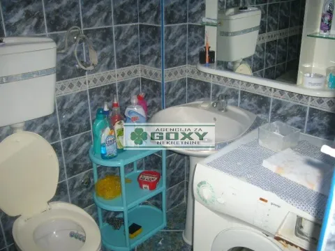 Sale, house, 270m², Altina, Beograd - image 10