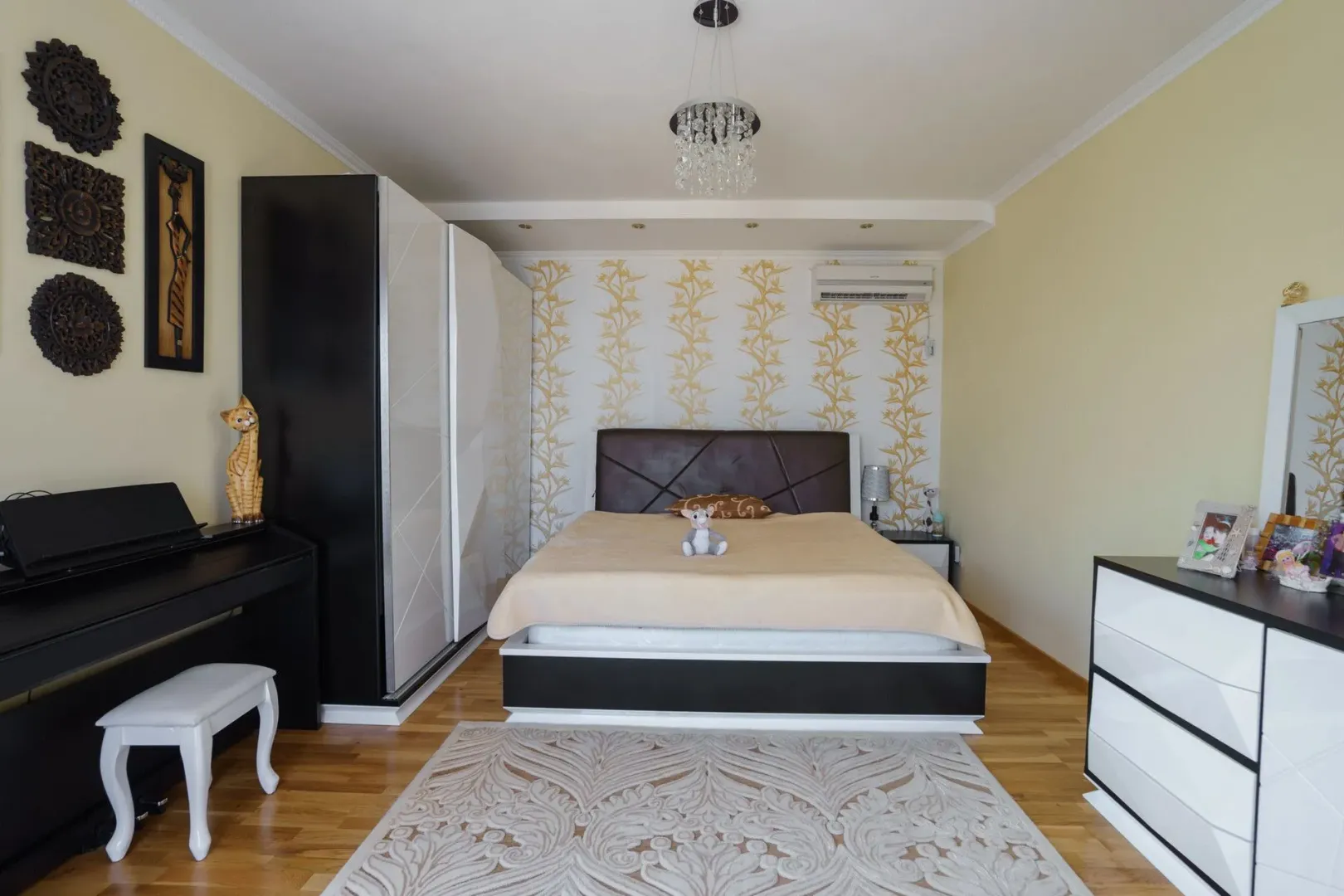 Prodaja, kuća, 240m², Sutomore, Bar