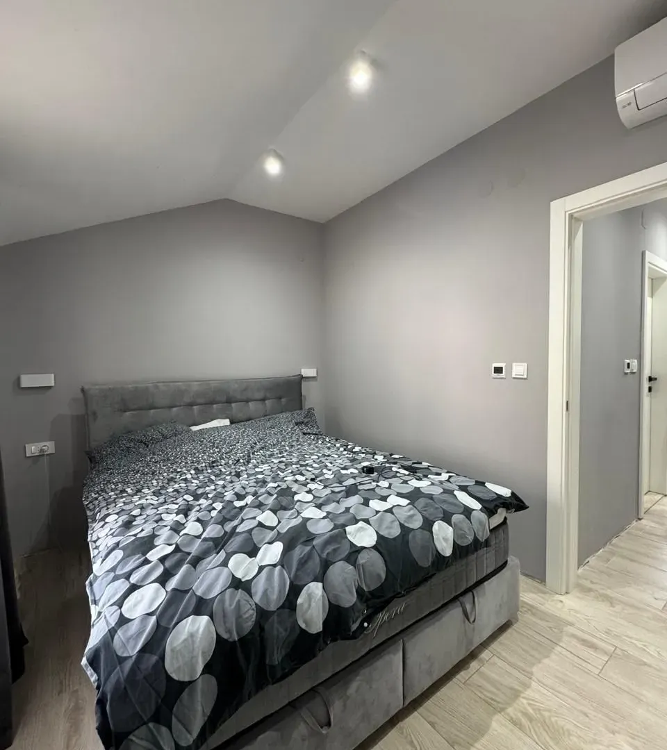 Prodaja, jednosoban stan, 45m², Baošići, Herceg Novi