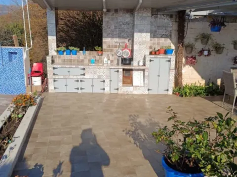 Prodaja, kuća, 330m², Donja Lastva, Tivat - image 5